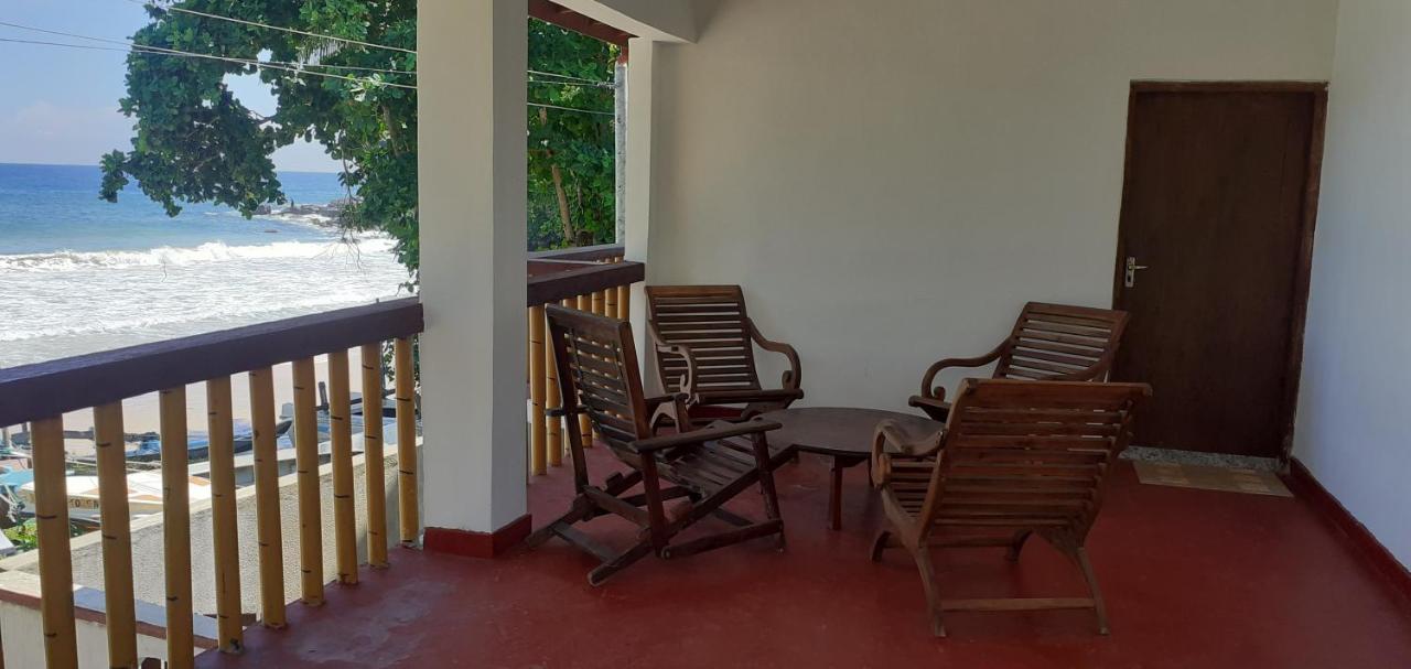 Kiralawella Beach Inn Matara Luaran gambar
